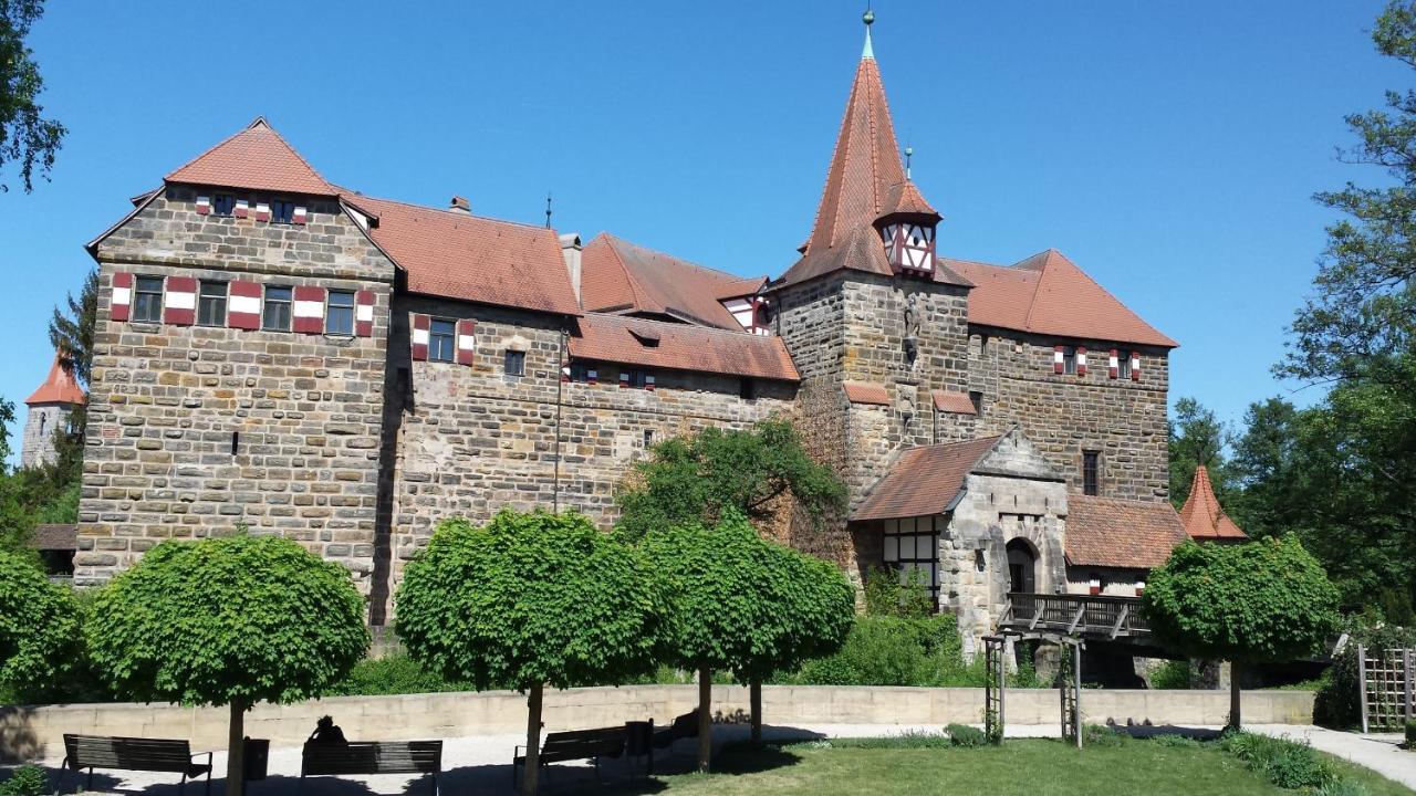 Fewo Hafner "Zuhause Mit Ausblick" Schnaittach Esterno foto